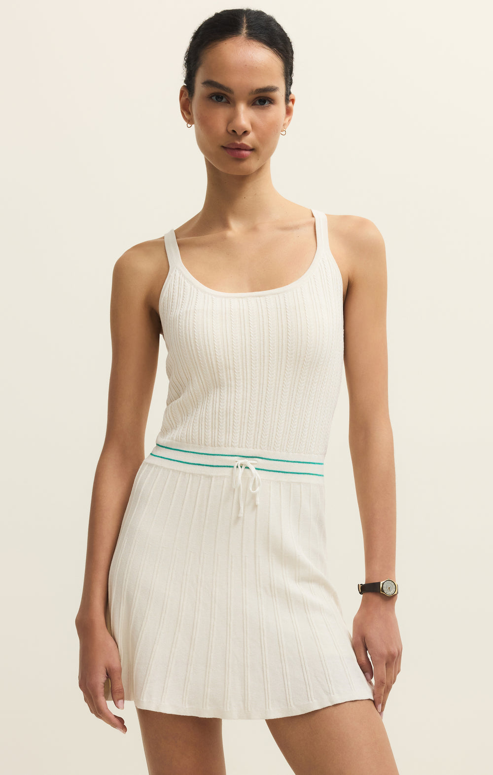ZVW261438_WHT_FRONT_bc66209c-6239-4400-ad6c-c0416435fcce